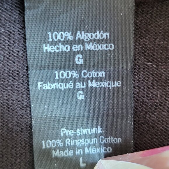 Tultex Size Large Issues Lion T-Shirt - Graphic T-Shirt - Picture 5 of 5